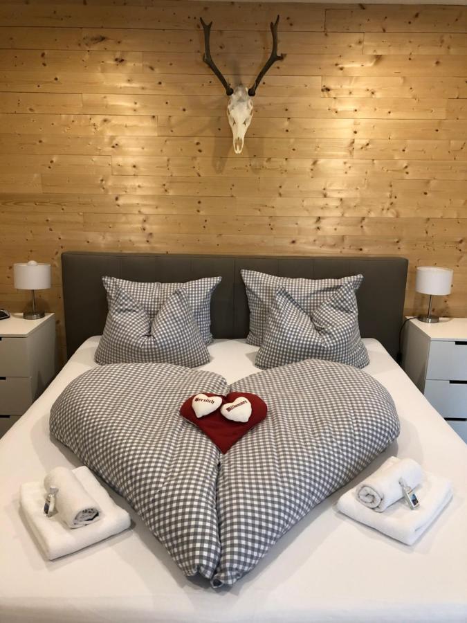 Haus Alpengluehen Apartment Ehrwald Bagian luar foto