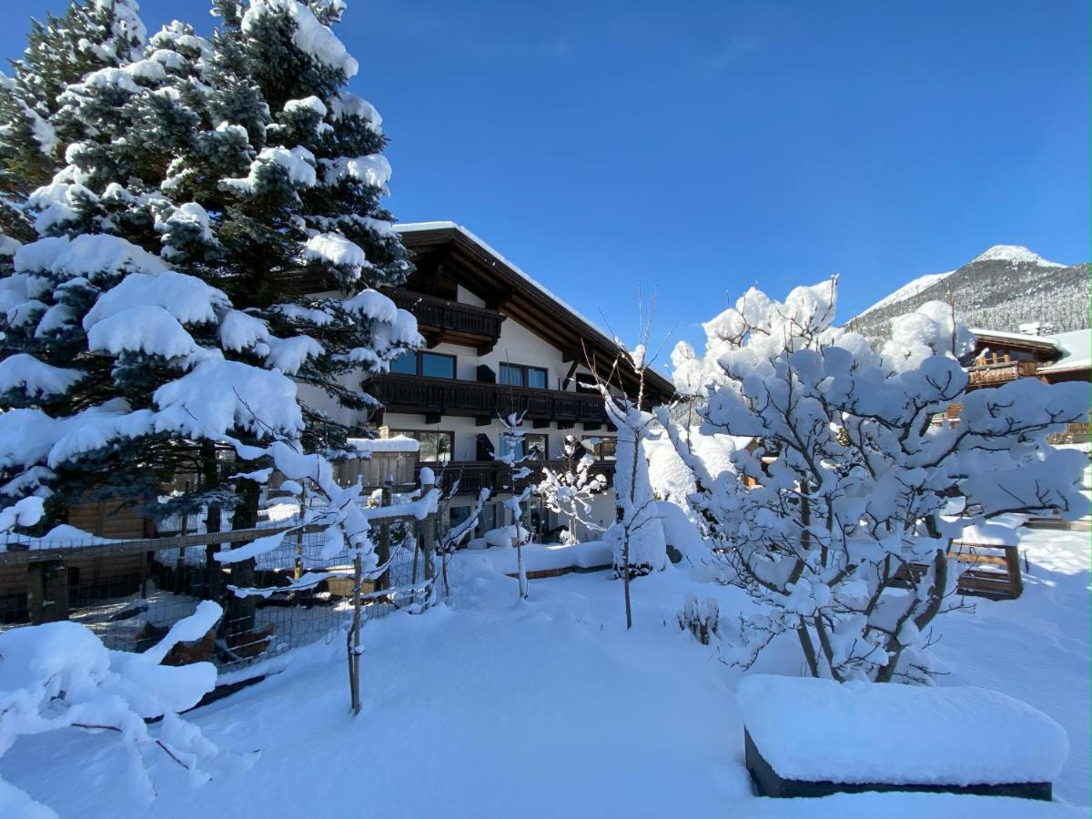 Haus Alpengluehen Apartment Ehrwald Bagian luar foto