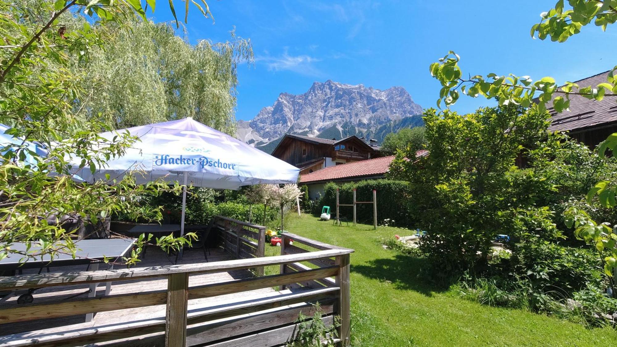 Haus Alpengluehen Apartment Ehrwald Bagian luar foto